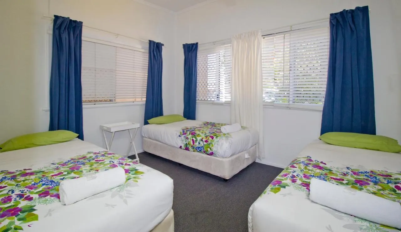 *** Motel Bargara Gardens Boutique Villas Australia