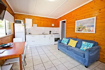 Bargara Gardens Boutique Villas Мотель