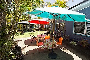 Bargara Gardens Boutique Villas Мотель